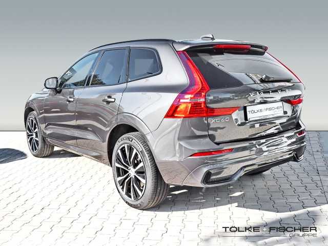 Volvo  Plus Dark B4 AWD Diesel EU6d+AHK+Harman&Kardon+IntelliSafe*Surround+Pilot*Assist